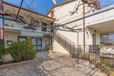 Apartmani s parkingom Rovinj - 26176 Adriatic.hr