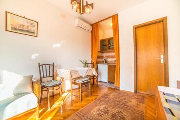 Apartmány s parkovištěm Selce, Crikvenica - 26178