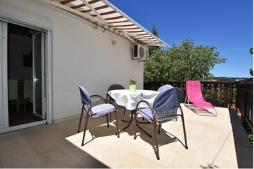 Apartamenty z parkingiem Jezera, Murter - 26180