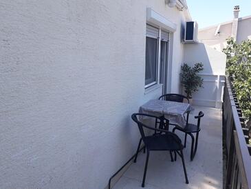 Apartamenty z parkingiem Jezera, Murter - 26180