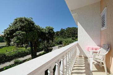 Sobe s privatnim parkingom Palit, Rab - 26184