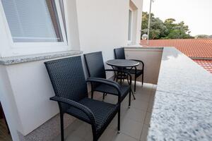 Kamer Rab (S-26185-a(