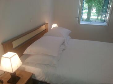 Appartementen met parkeerplaats Kastel Luksic (Kastela) - 26188
