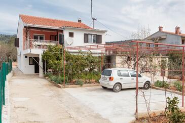 Apartamentos junto al mar Vinisce, Trogir - 26190 Adriatic.hr