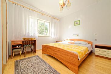 Apartamentos con parking Barbat, Rab - 26191