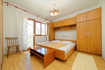 Apartamentos con parking Barbat, Rab - 26191