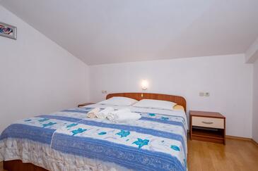 Apartamentos con parking Barbat, Rab - 26191