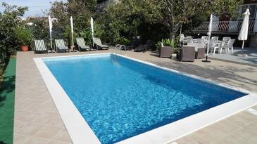 Apartamentos con parking Barbat, Rab - 26191 Adriatic.hr