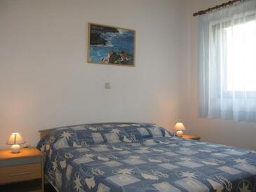 Apartmány s parkovištěm Rab - 26192