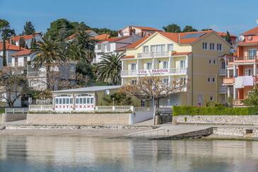 Habitaciones junto al mar Rab - 26195 Adriatic.hr