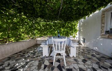 Apartmanok parkolóhellyel Supetarska Draga - Donja, Rab - 26207