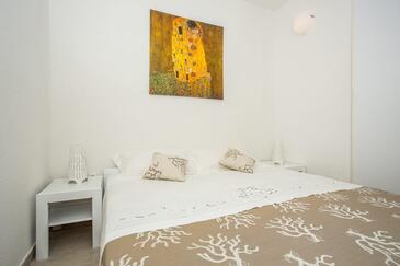 Apartments by the sea Smokvica (Korčula) - 26209