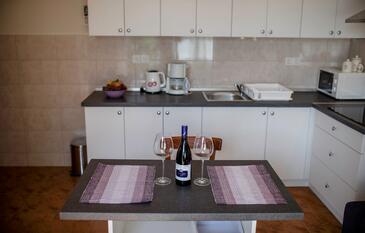Appartements avec parking Rab - 26210