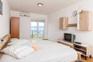 Enosobni apartma Lokva Rogoznica, Omiš (A-26214-d(