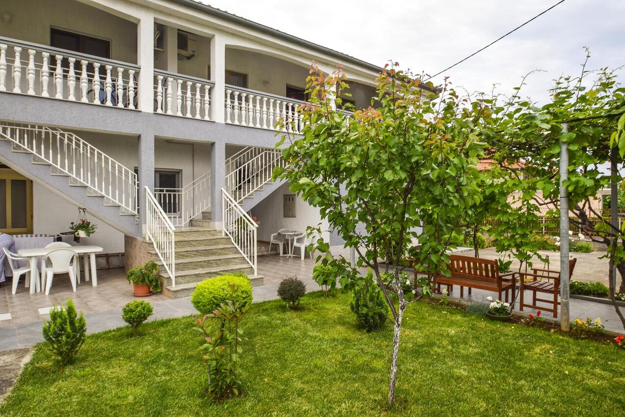 Apartmanok parkolóhellyel Zadar - 26225