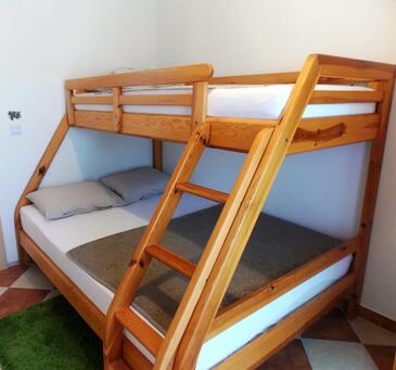 Appartementen met parkeerplaats Vir - 26232