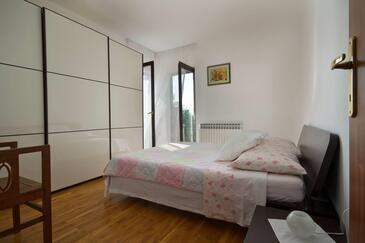 Apartmaji s parkingom Pula - 26233