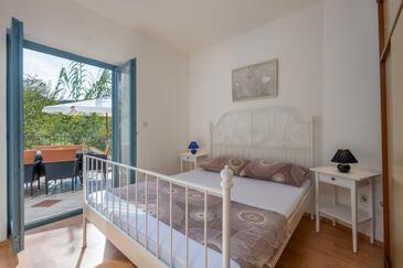 Apartmaji za družine z otroki Rab - 26243