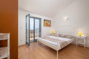 2-Zimmer-Ferienwohnung Rab (A-26243-c(
