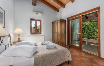 Vakantiehuis met zwembad Koromacno, Rasa - 26269