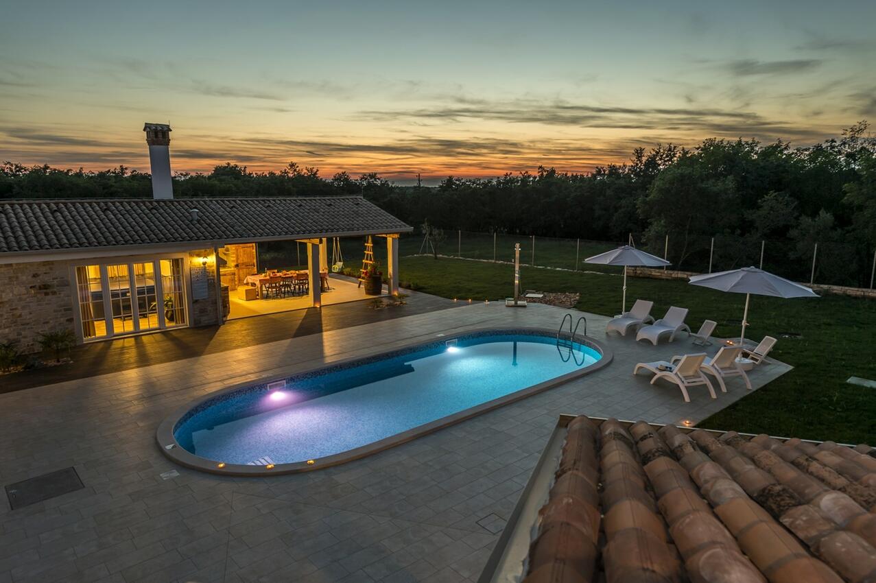 Holiday house with a swimming pool Rožac, Umag - 26294