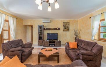 Family friendly house with a swimming pool Mofardini, Central Istria - Središnja Istra - 26317