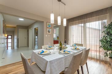 Trojizbový apartmán Kukci, Poreč (A-26322-f)