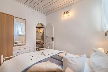Apartmaji z internetom Novi Vinodolski - 26324