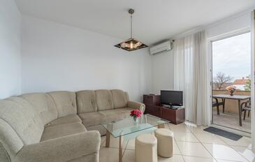 Апартаменты для семей с детьми Пореч - Poreč - 26325