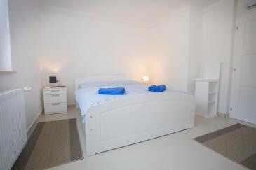 Apartmaji za družine z otroki Kaštelir (Centralna Istra - Središnja Istra) - 26328