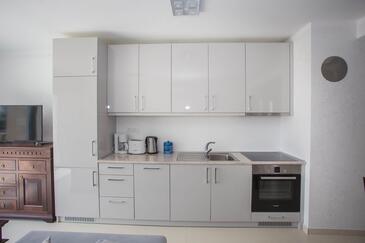 Family-friendly apartments with swimming pool Kaštelir, Central Istria - Središnja Istra - 26328