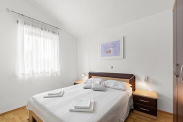 Apartments for families with children Červar - Porat, Poreč - 26332