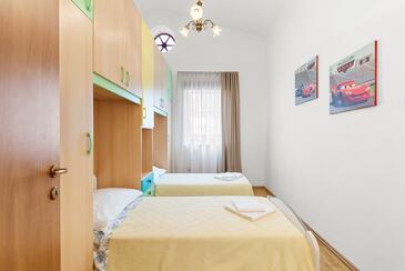 Apartments for families with children Červar - Porat, Poreč - 26332