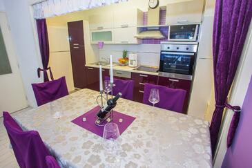 Апартаменти з паркуванням Пореч - Poreč - 26349