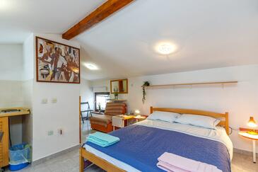 1-Zimmer-Ferienwohnung Porec (A-26351-d(