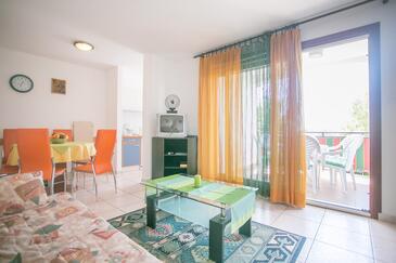 Dvoupokojový apartmán Poreč (A-26356-a(