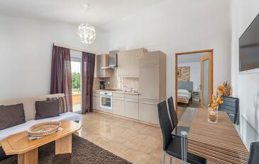 Apartmani za obitelj s djecom Višnjan - Strpačići, Središnja Istra - 26378