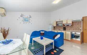 Apartmani za obitelj s djecom Višnjan - Strpačići, Središnja Istra - 26378