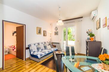 Lejlighedens parkeringsplads Porec - 26403