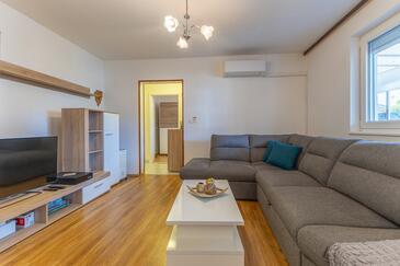 Apartmani s parkingom Poreč - 26406