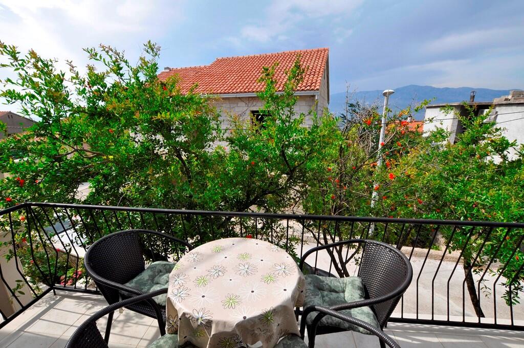 Apartmaji s parkingom Postira, Brač - 26414