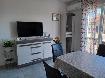 Apartmaji s parkingom Postira, Brač - 26414