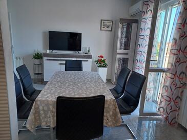 Apartmaji s parkingom Postira, Brač - 26414