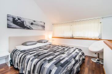 Apartmani s parkingom Opatija - 26416