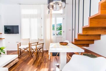 Apartmani s parkingom Opatija - 26416
