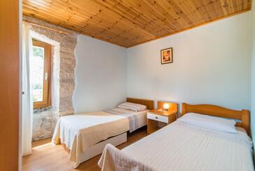 Apartmanok parkolóhellyel Kastelir, Sredisnja Istra - 26426