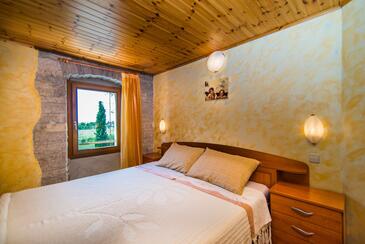 Apartamente cu parcare Tar, Porec - 26426