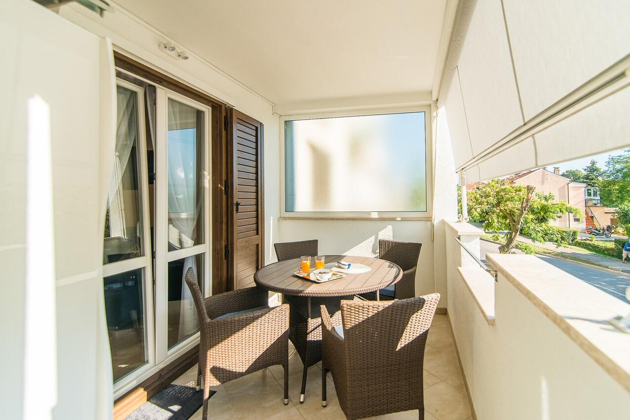 Lejlighedens parkeringsplads Porec - 26428