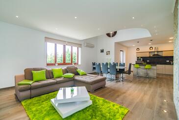 Apartament cu trei camere Porec (A-26431-b(