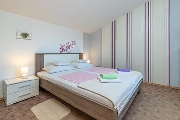 Appartamenti con parcheggio Cosini - Kosinožići, Parenzo - Poreč - 26433